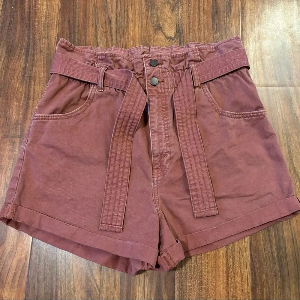 Abercrombie & Fitch high waisted maroon rust shorts